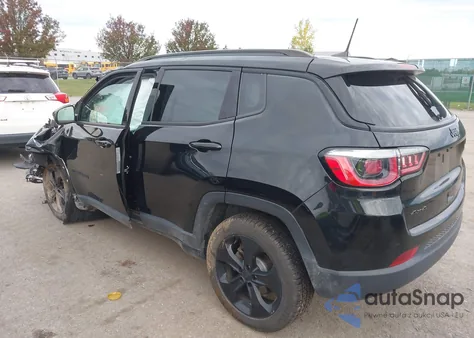 2020 Jeep Compass Altitude 4X4 from USA, damaged, VIN 3C4NJDBB5LT112261